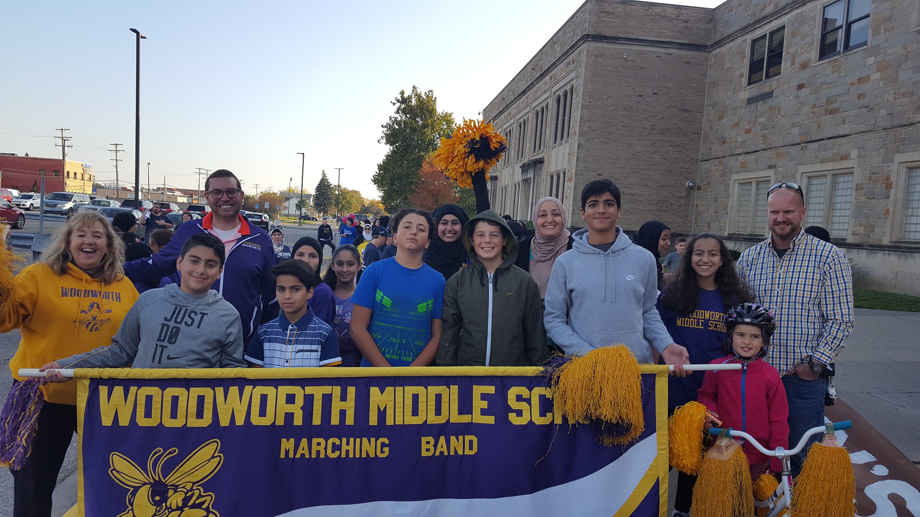 Woodworth Students Participate in Fordson Home Coming Parade!
